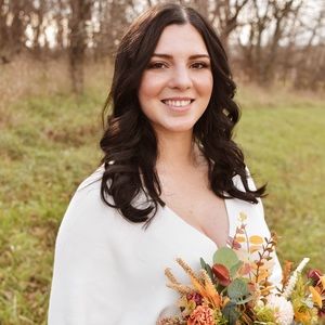 Meet your Posher, Devin